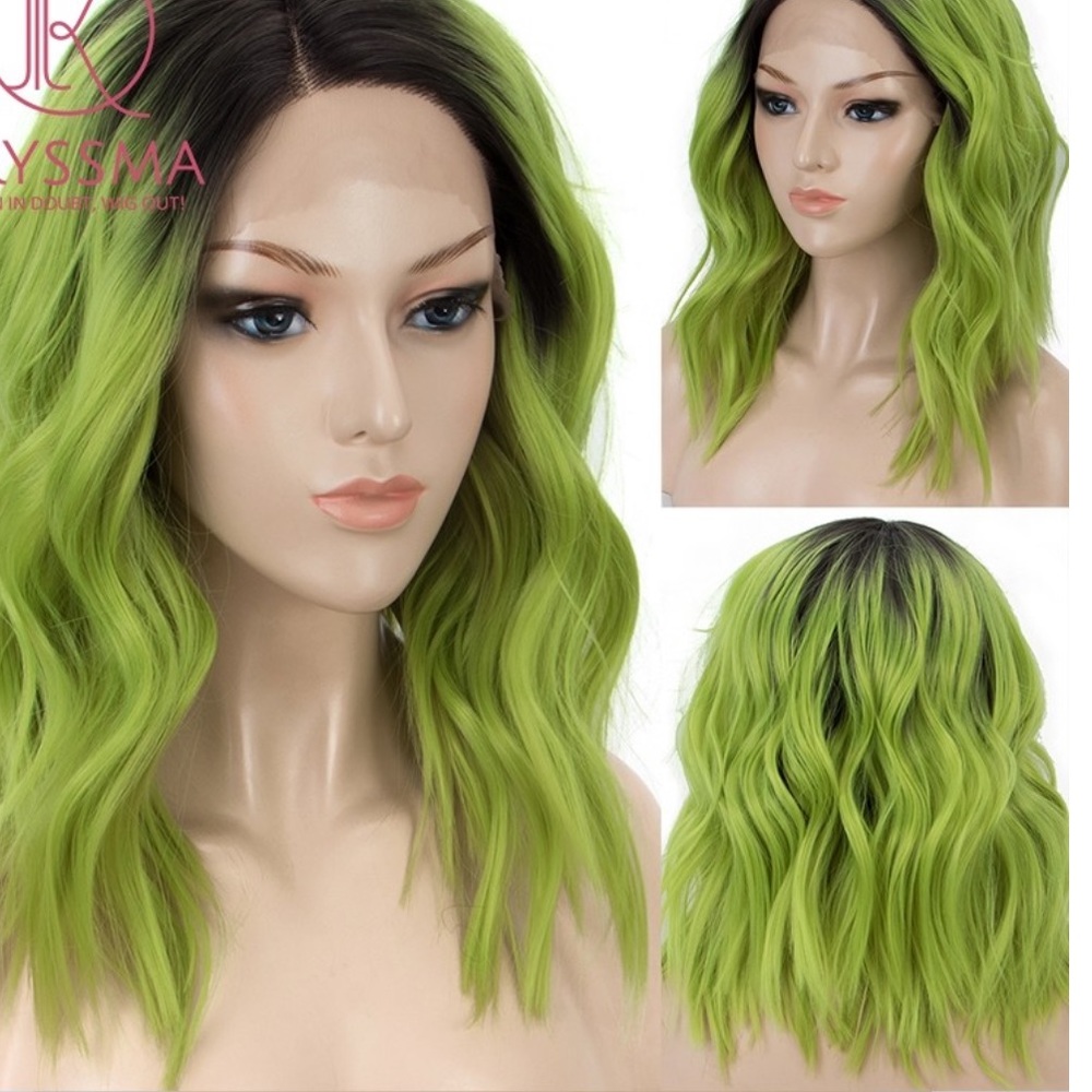 Fabulous must have 2 tone ombré lace front wig in green!!